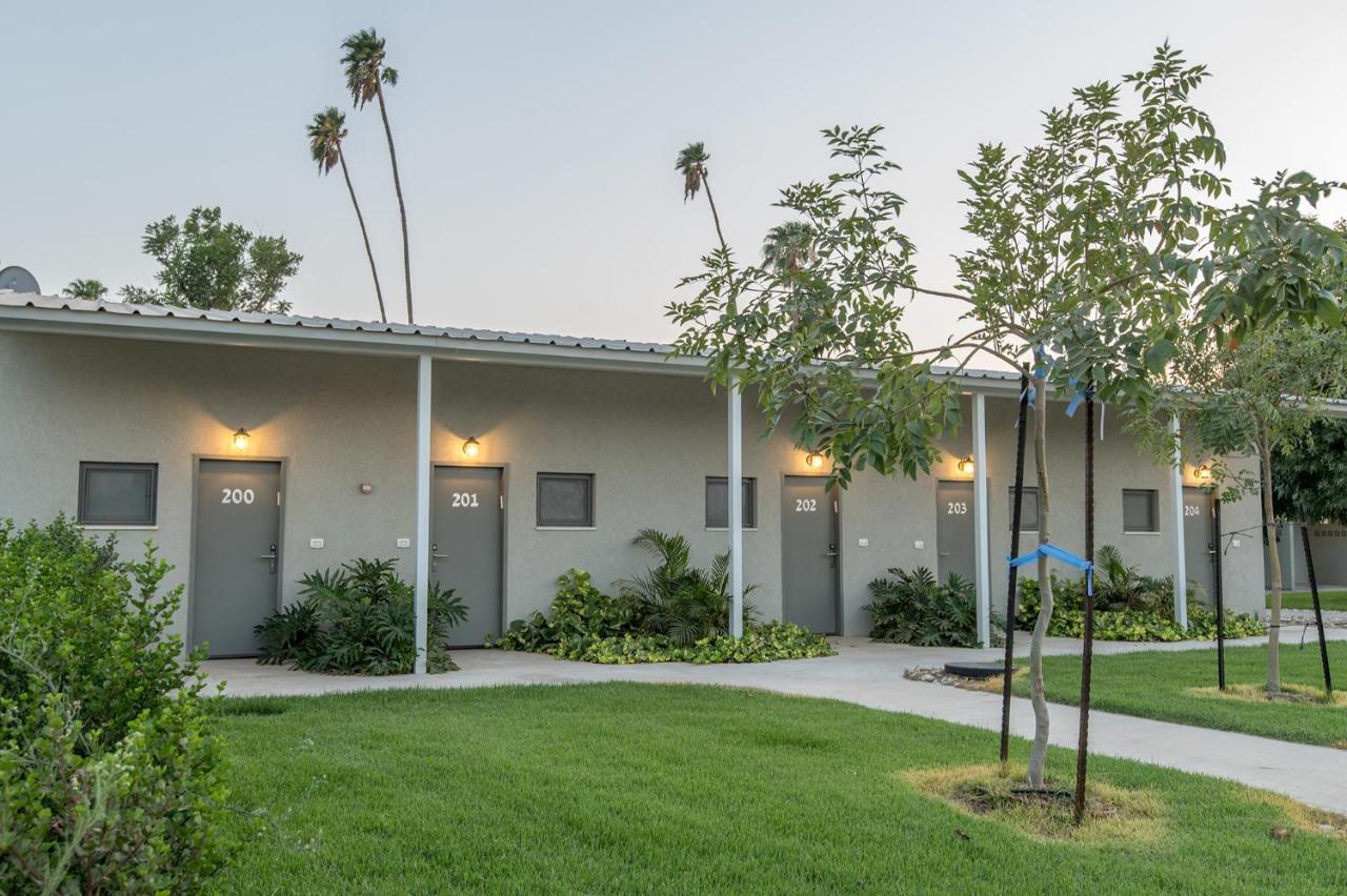 Degania Bet Kibbutz Country Lodging Hotel Kinneret Exterior photo