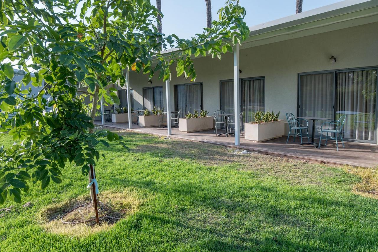 Degania Bet Kibbutz Country Lodging Hotel Kinneret Exterior photo